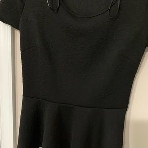 Express top size Med peplum style
